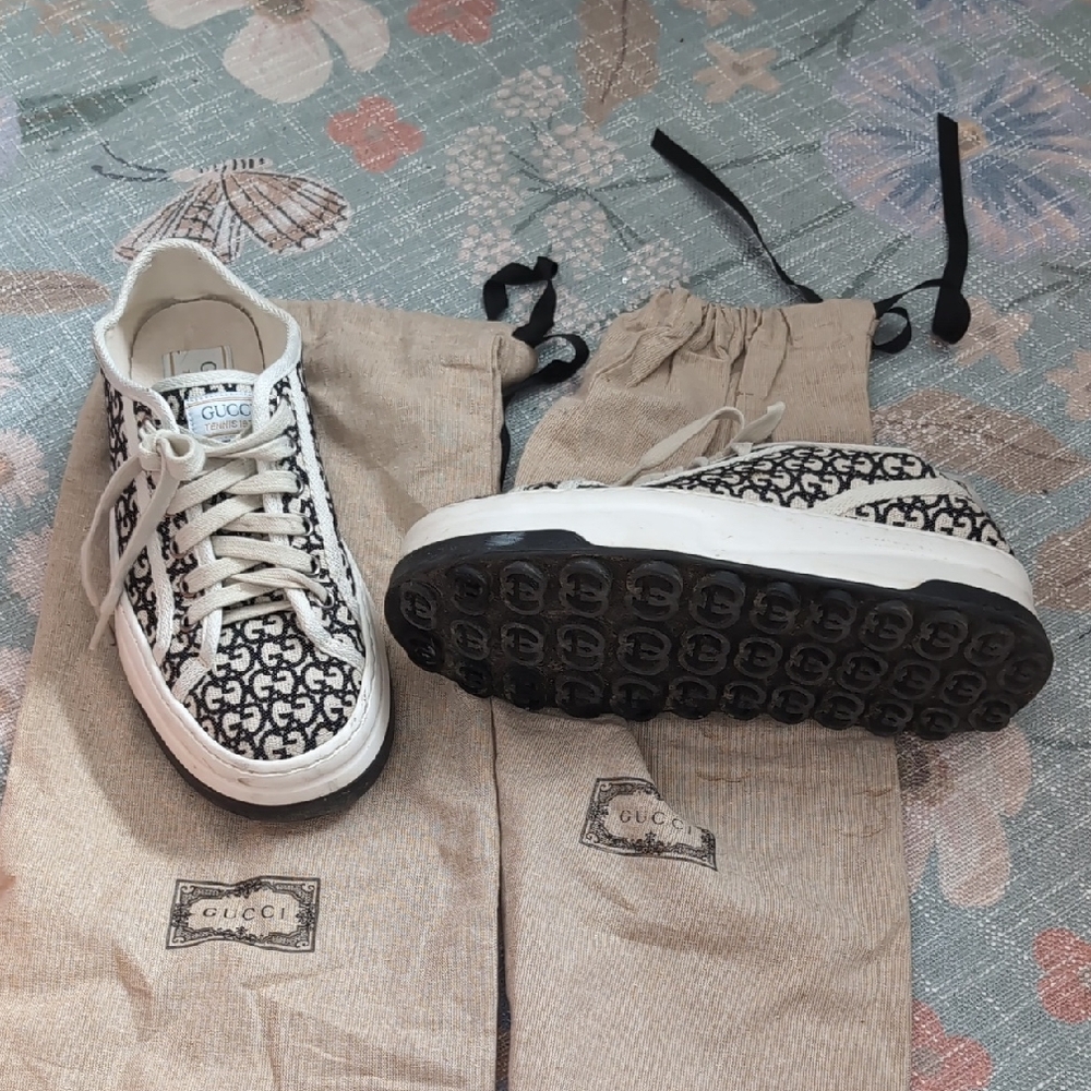 Gucci Monogram Black and White Sneakers
